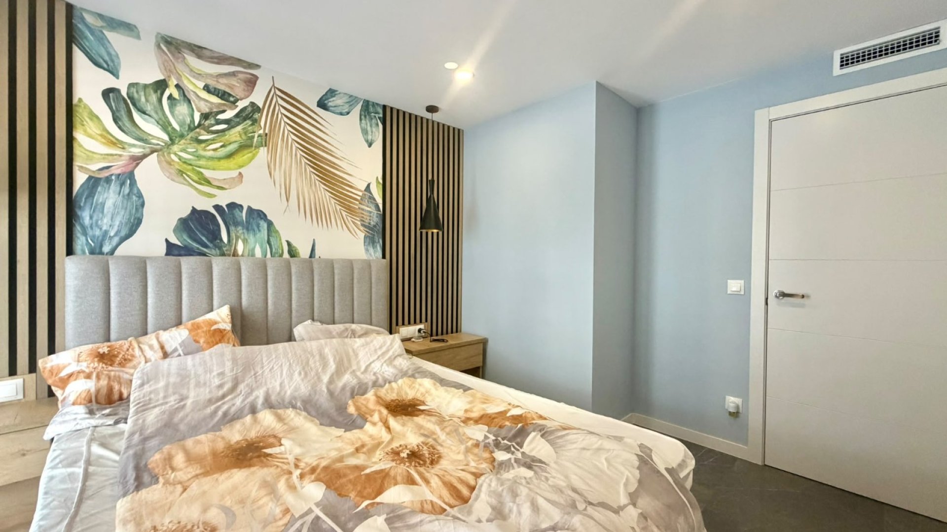 Reventa - Apartamentos -
Santa Pola - Gran Playa