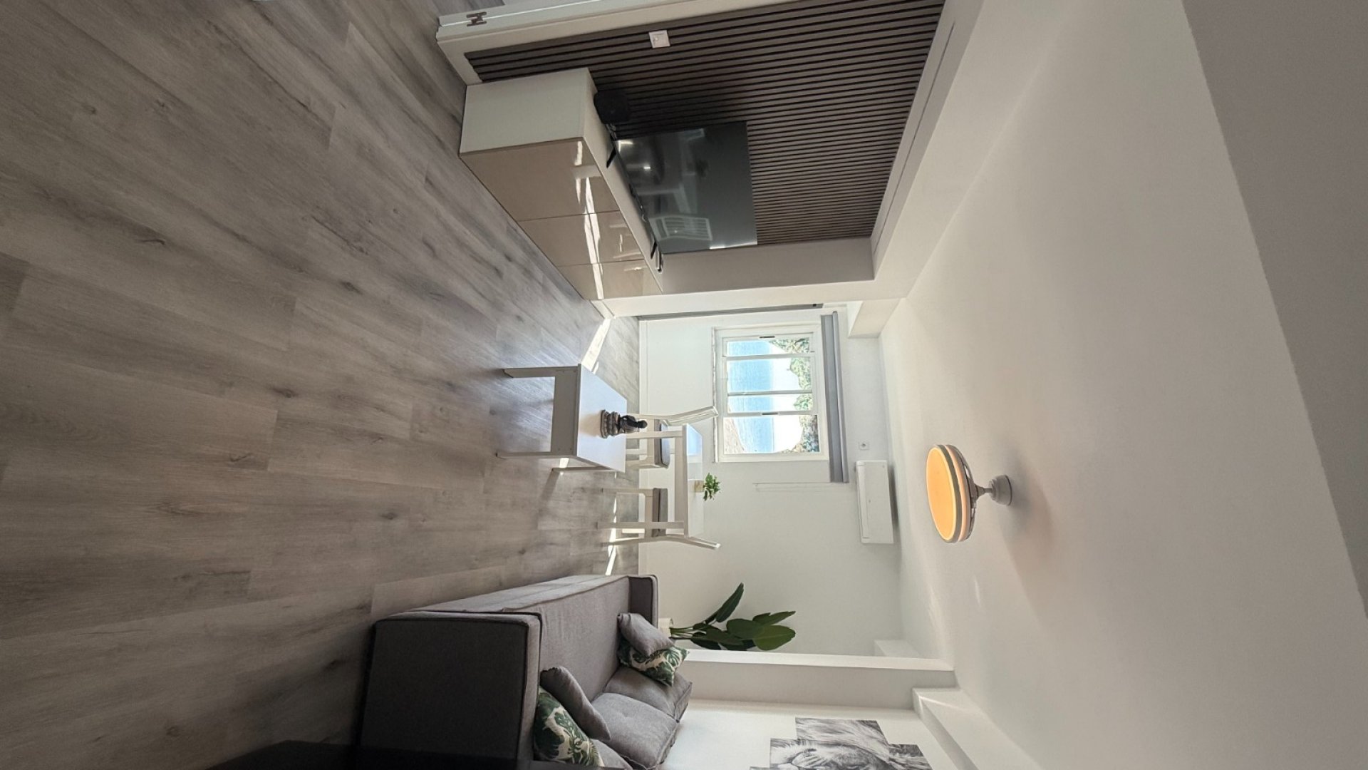 Reventa - Apartamentos -
Santa Pola