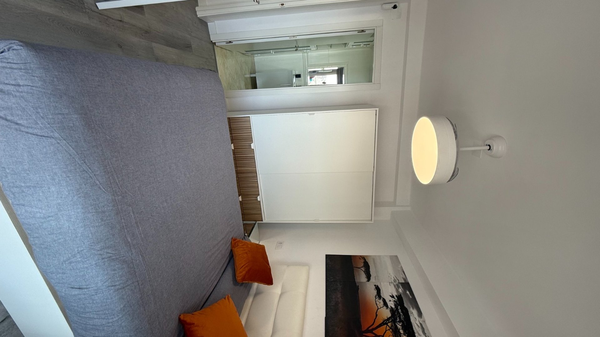 Reventa - Apartamentos -
Santa Pola