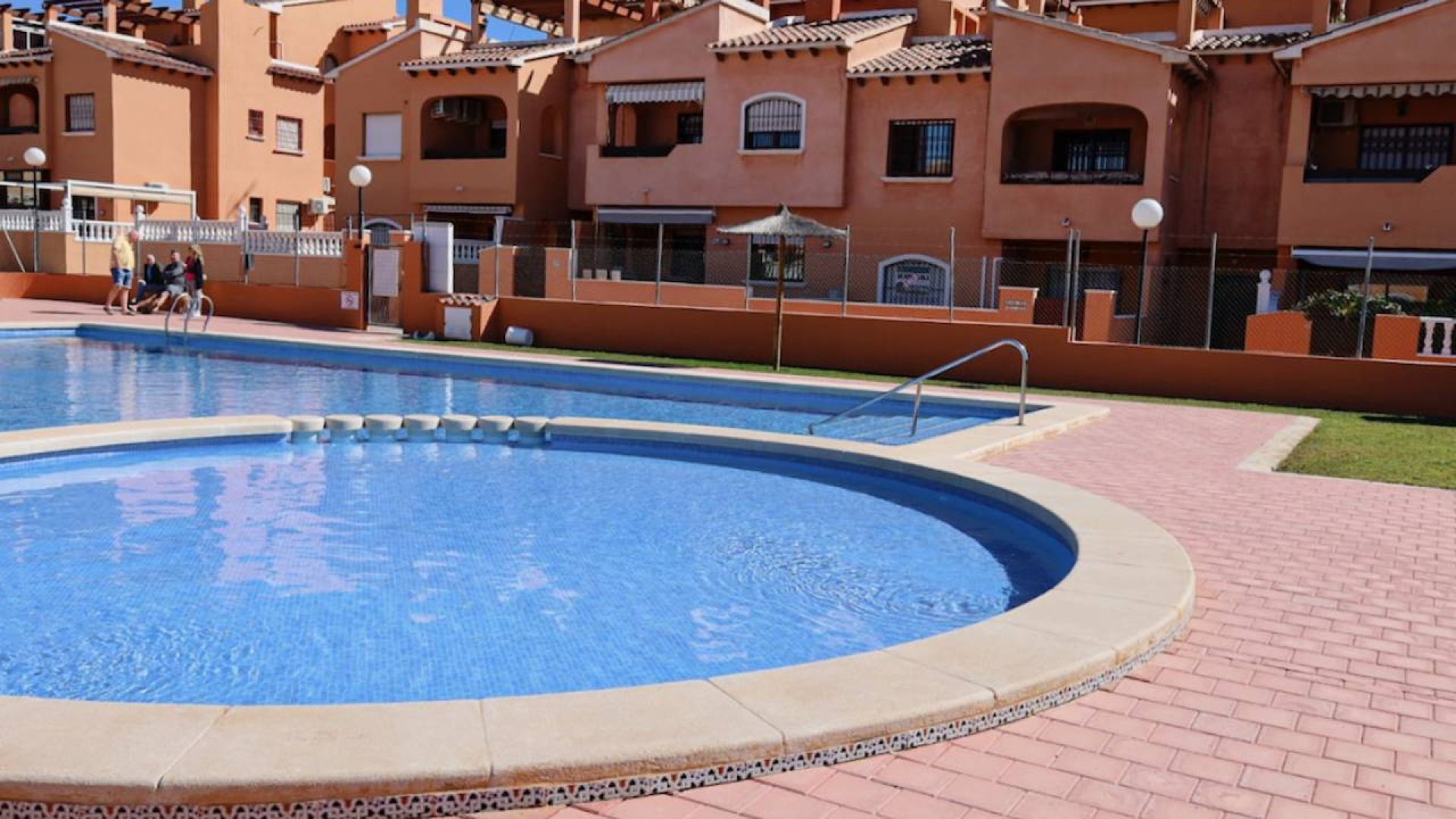 Reventa - Apartamentos -
Torrevieja - Aguas Nuevas