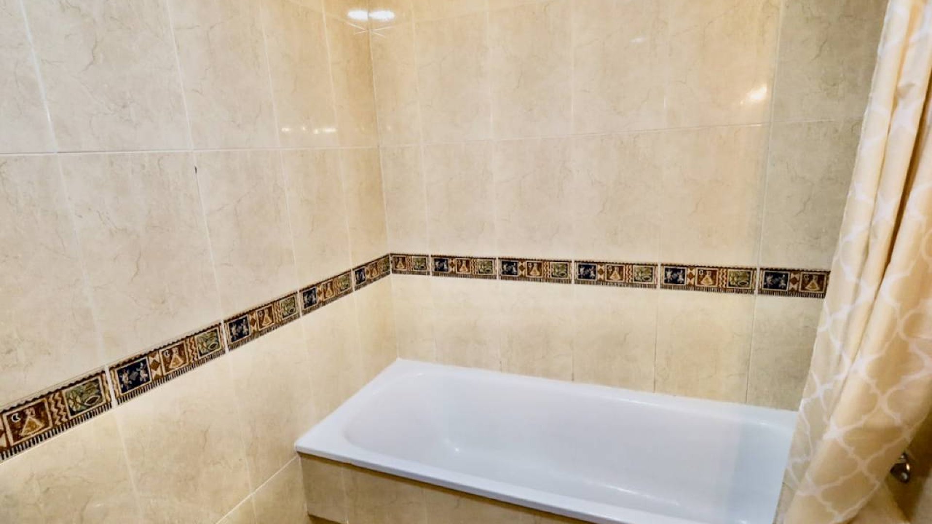 Reventa - Apartamentos -
Torrevieja - Aguas Nuevas