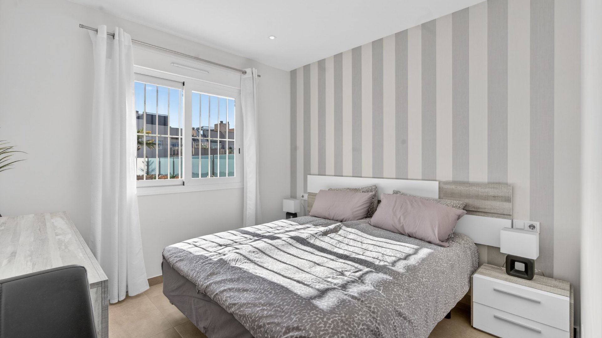 Reventa - Apartamentos -
Torrevieja - Aguas Nuevas