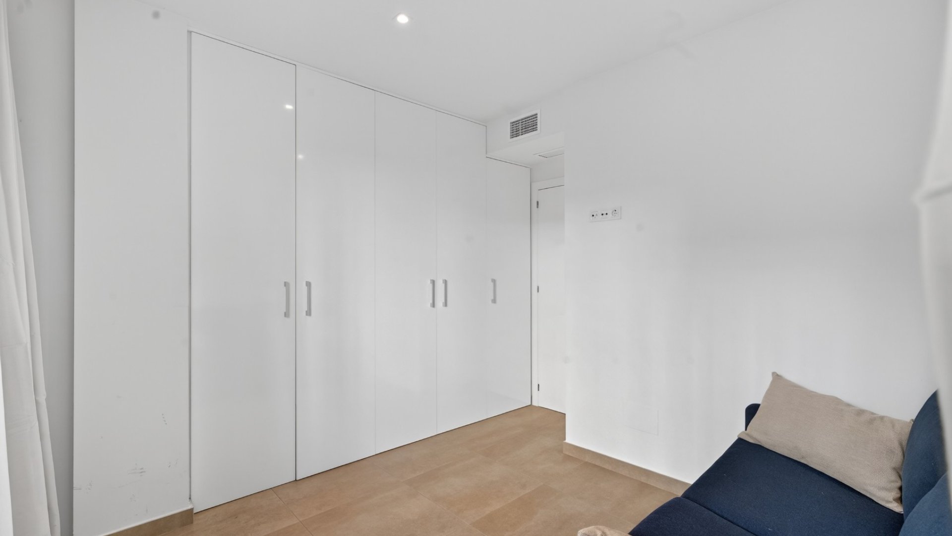 Reventa - Apartamentos -
Torrevieja - Aguas Nuevas