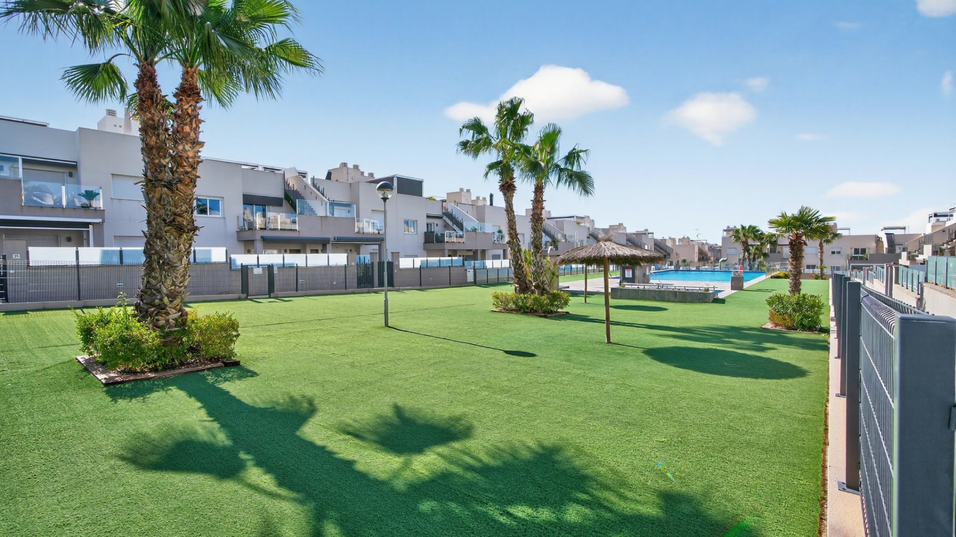 Reventa - Apartamentos -
Torrevieja - Aguas Nuevas