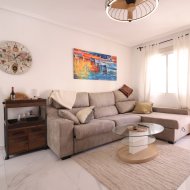 Reventa - Apartamentos -
Torrevieja - Altos del Limonar