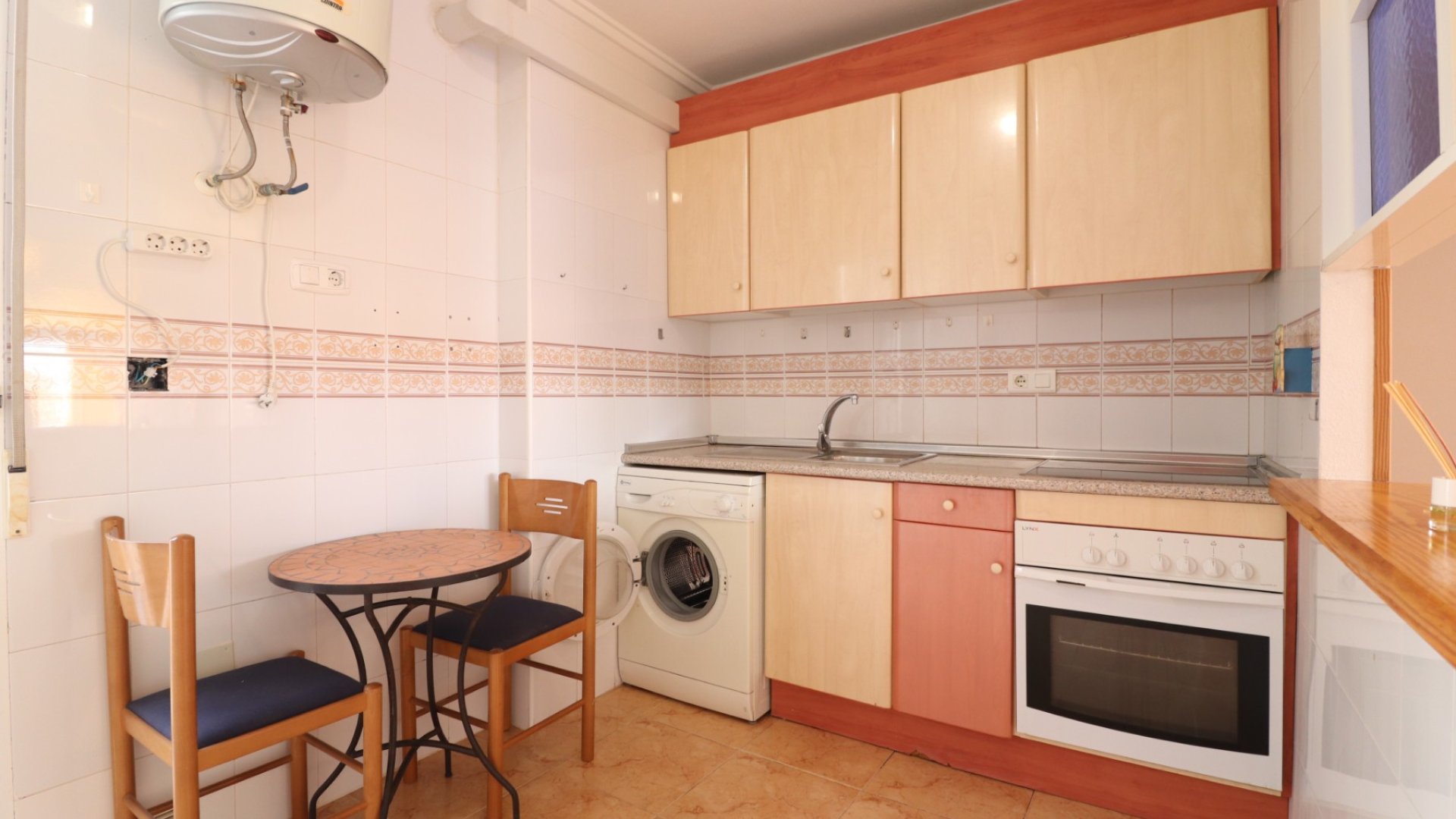 Reventa - Apartamentos -
Torrevieja - Altos del Limonar