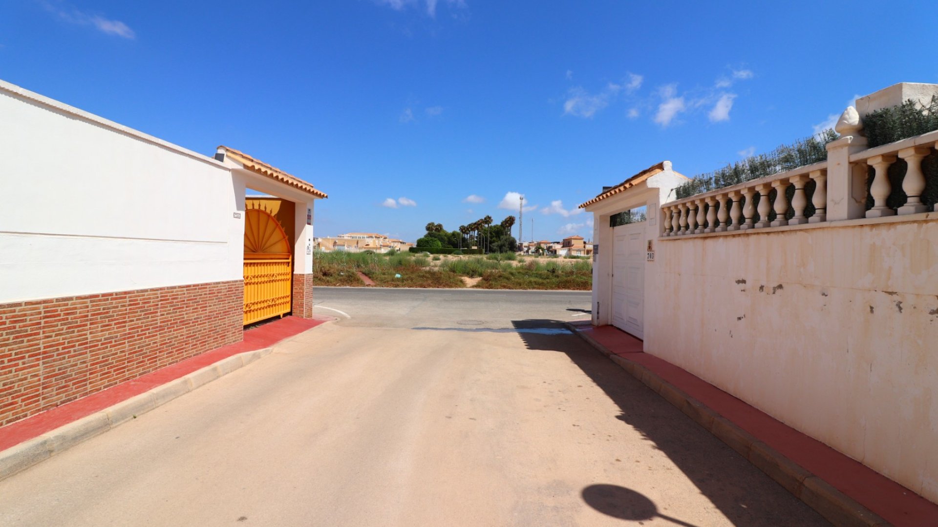 Reventa - Apartamentos -
Torrevieja - Altos del Limonar
