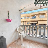Reventa - Apartamentos -
Torrevieja - Antonio Machado