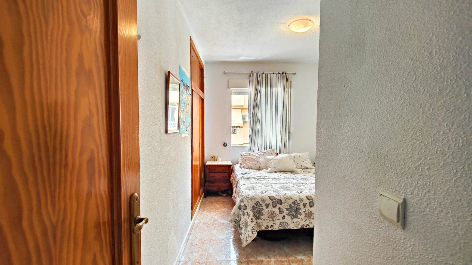 Reventa - Apartamentos -
Torrevieja - Antonio Machado