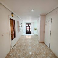Reventa - Apartamentos -
Torrevieja - Antonio Machado