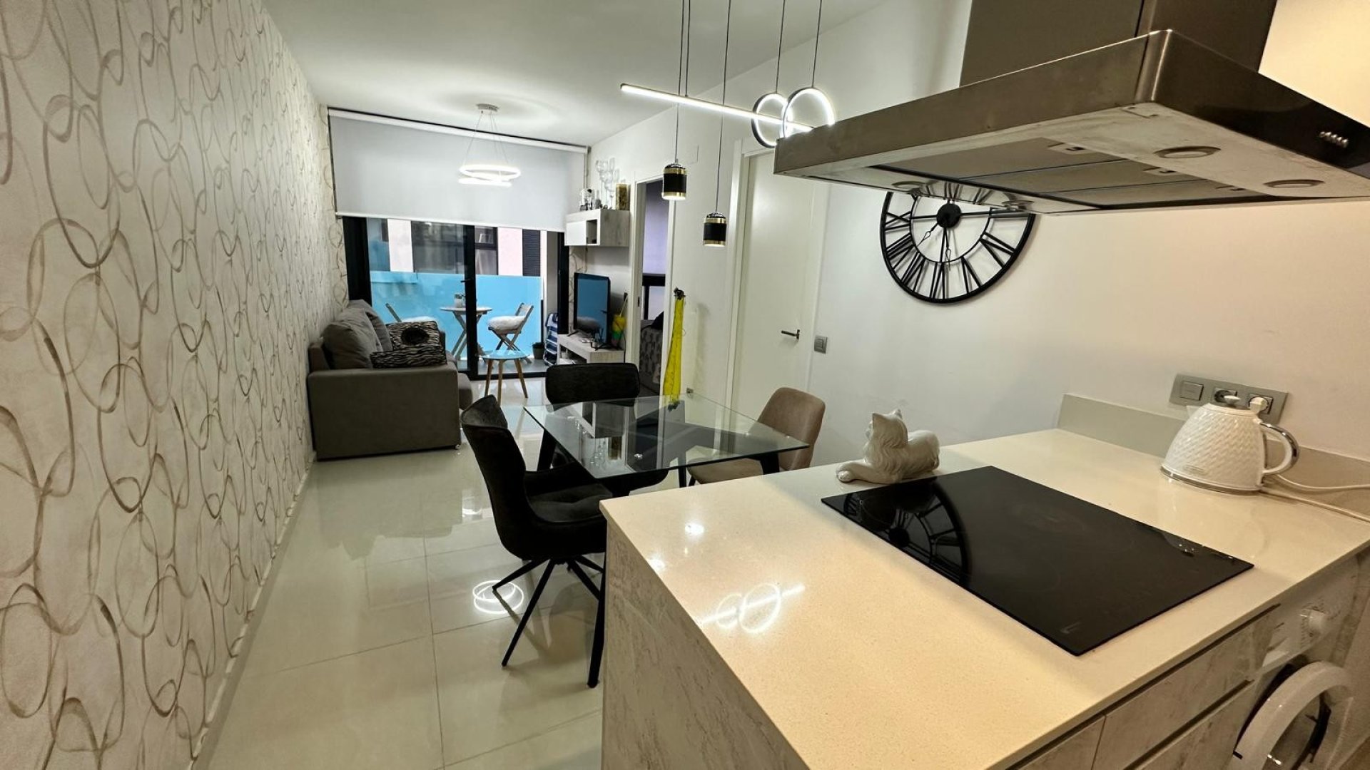 Reventa - Apartamentos -
Torrevieja - Calas Blancas