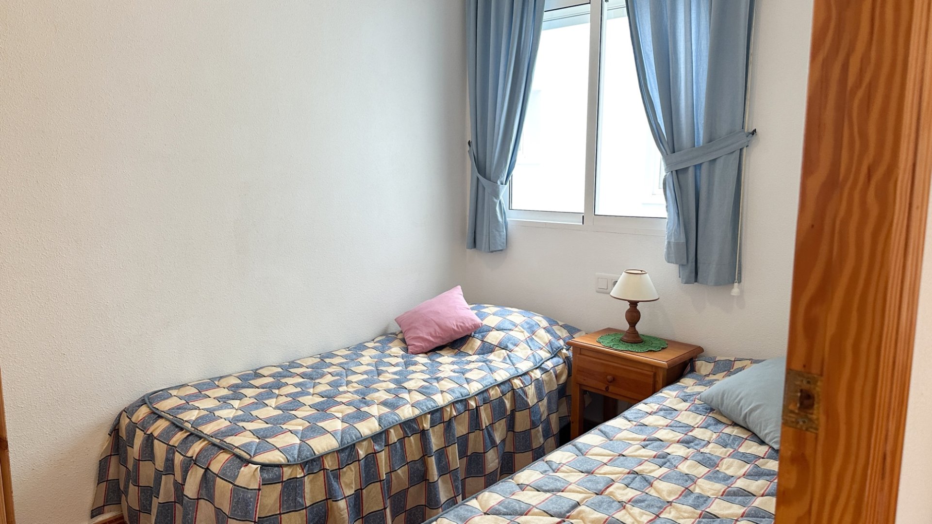 Reventa - Apartamentos -
Torrevieja - Center