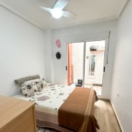 Reventa - Apartamentos -
Torrevieja - Center