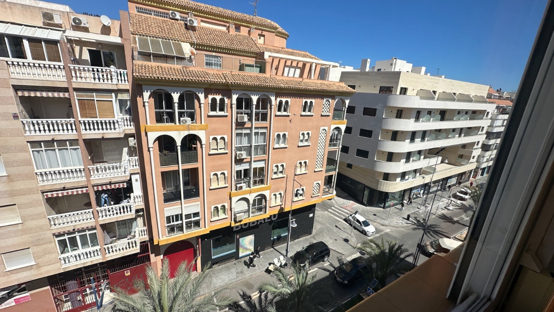 Reventa - Apartamentos -
Torrevieja - Center