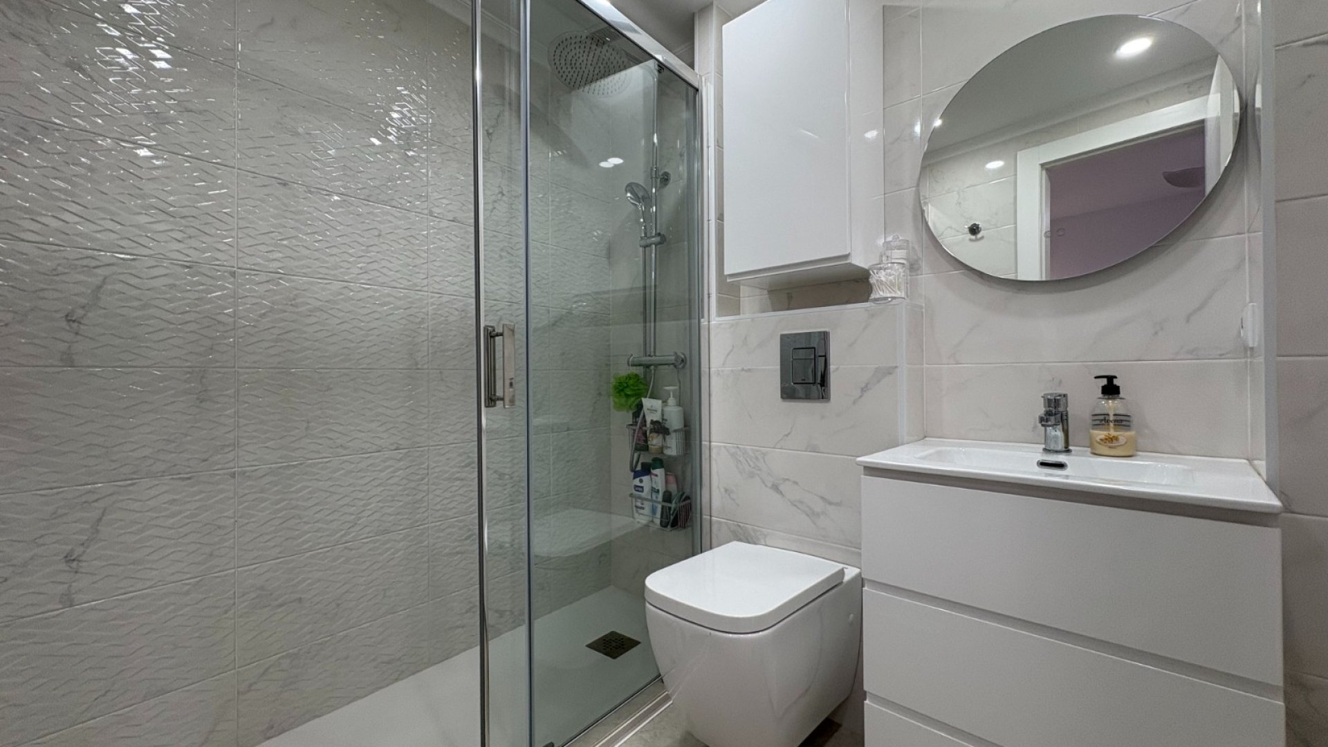 Reventa - Apartamentos -
Torrevieja - Center
