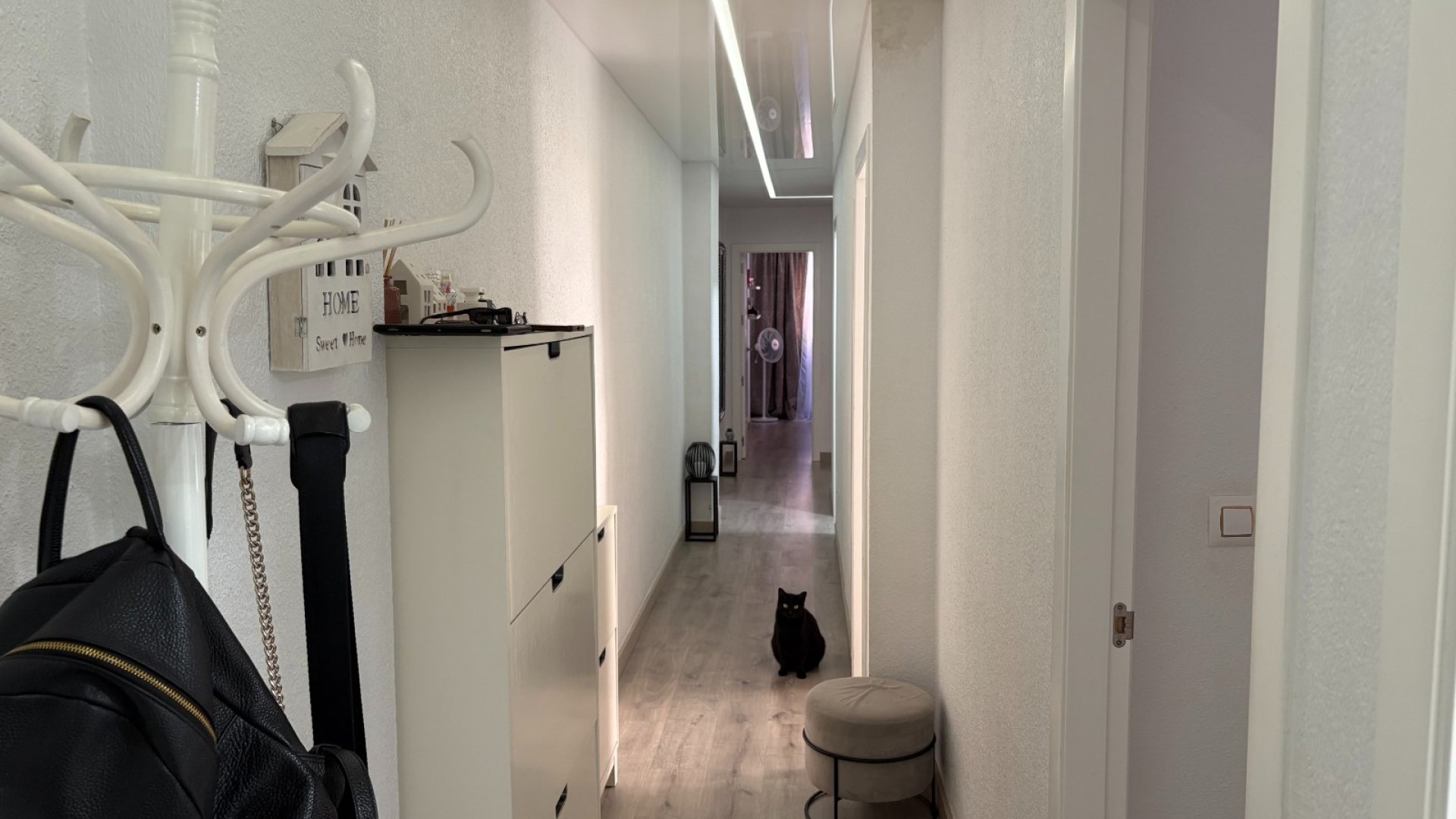 Reventa - Apartamentos -
Torrevieja - Center