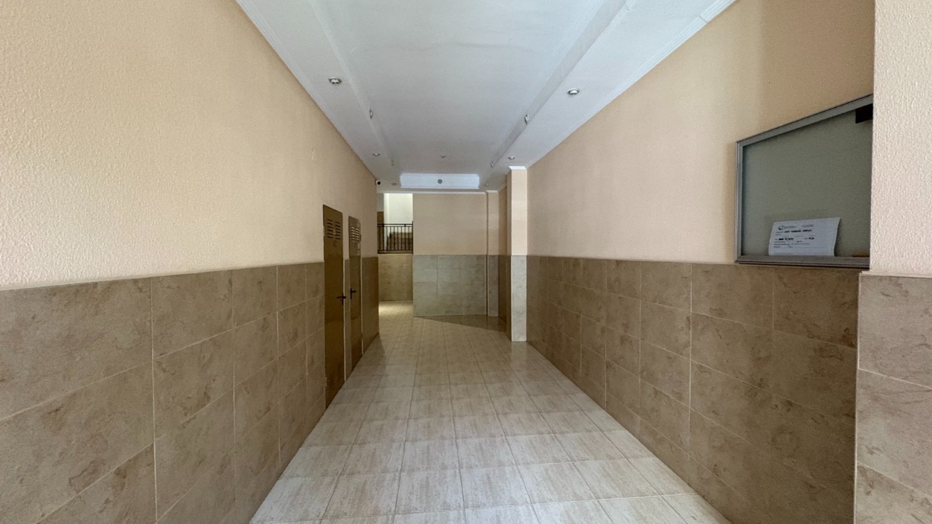 Reventa - Apartamentos -
Torrevieja - Center