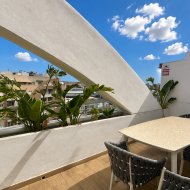 Reventa - Apartamentos -
Torrevieja - Center
