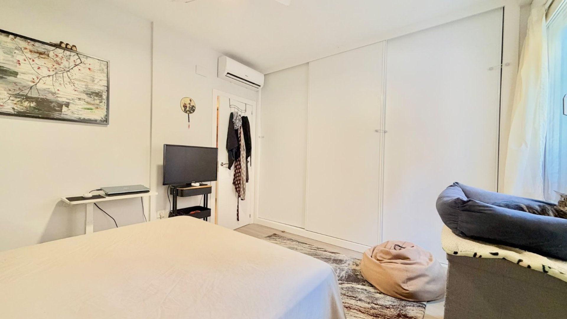 Reventa - Apartamentos -
Torrevieja - Center