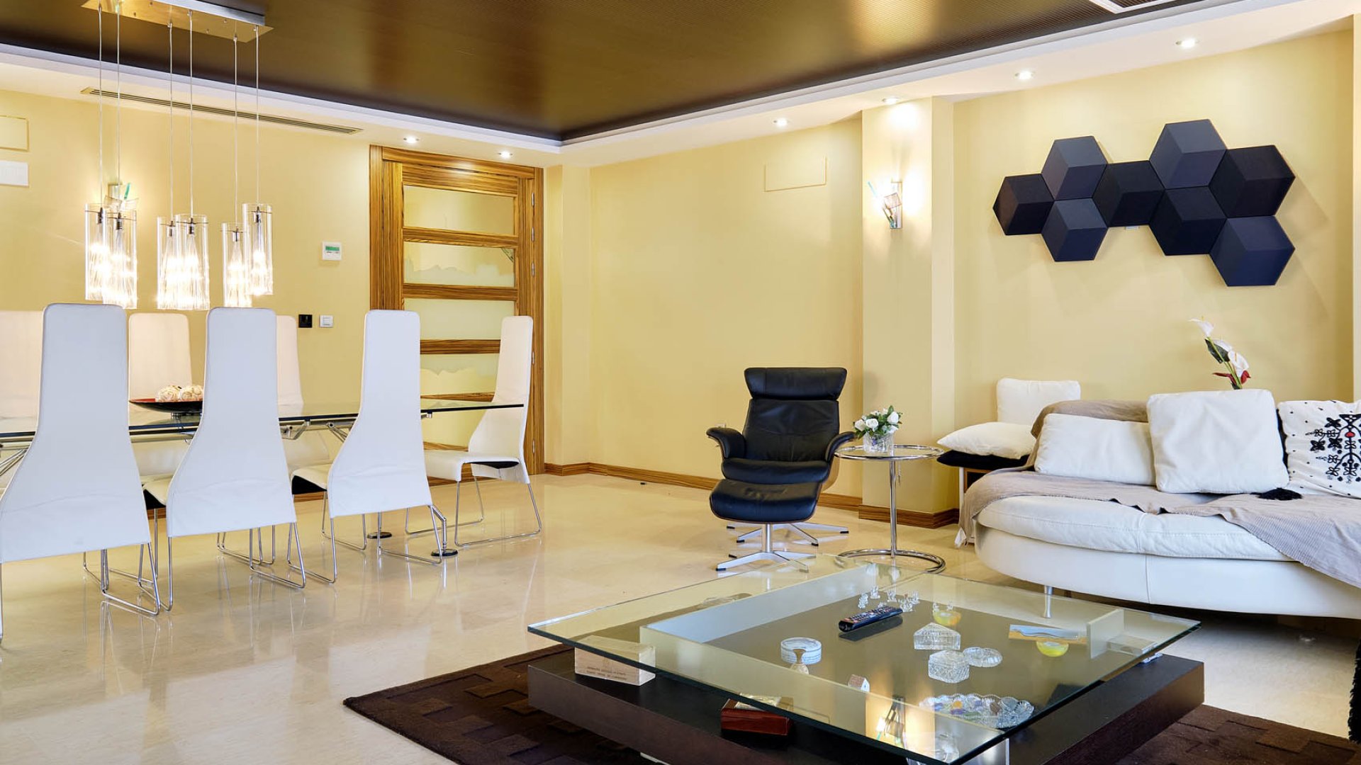 Reventa - Apartamentos -
Torrevieja - Center
