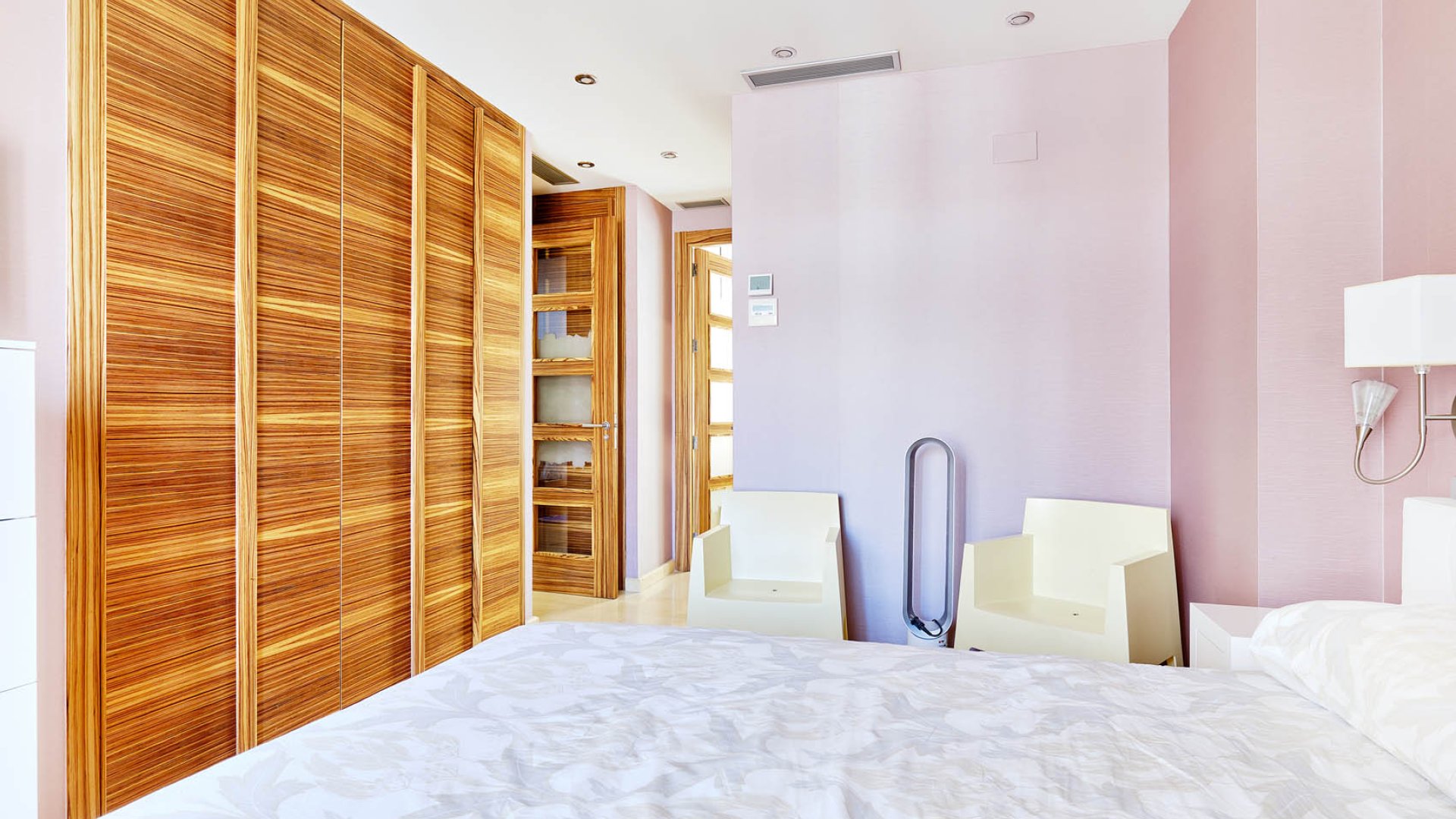 Reventa - Apartamentos -
Torrevieja - Center