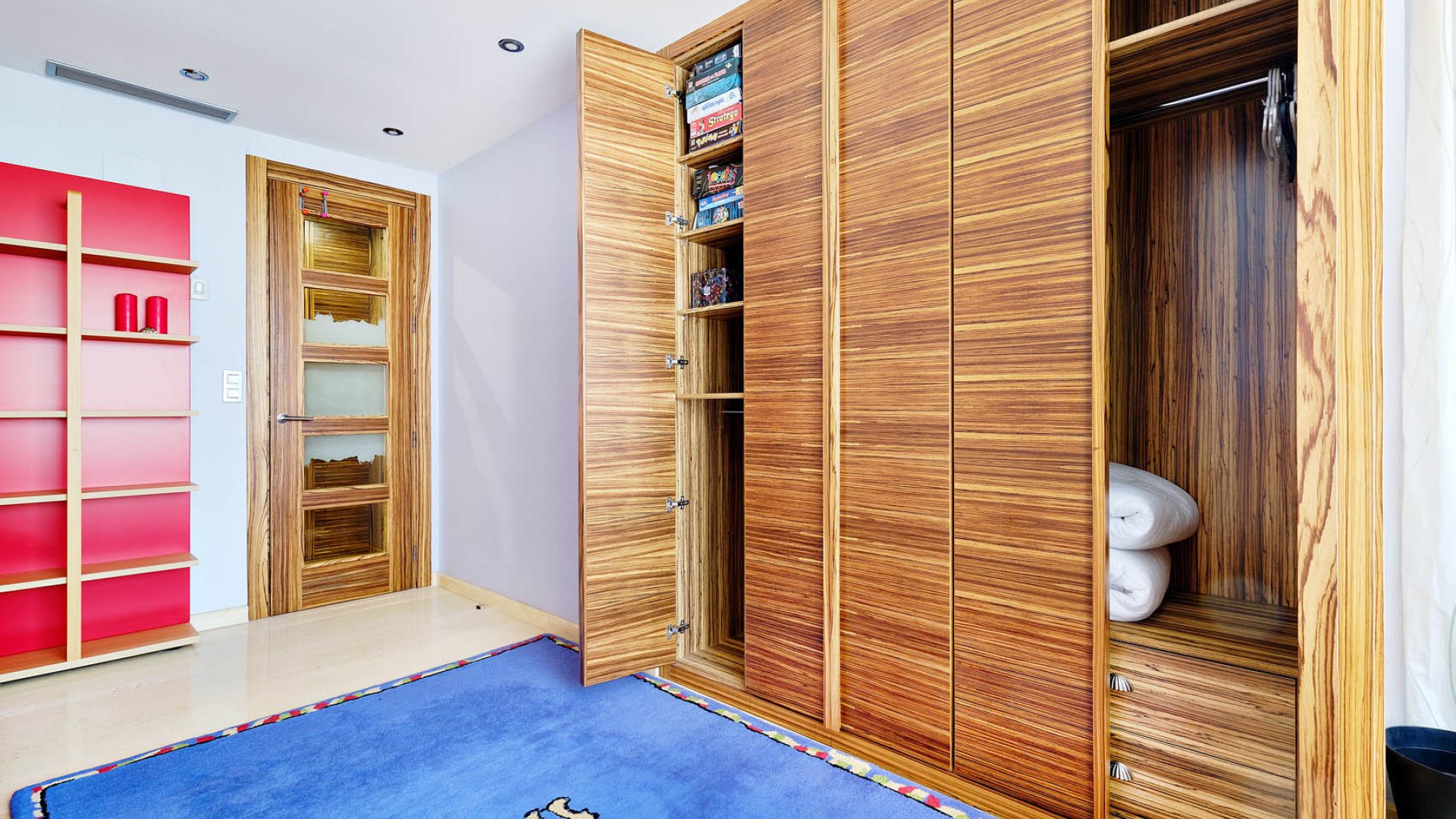 Reventa - Apartamentos -
Torrevieja - Center