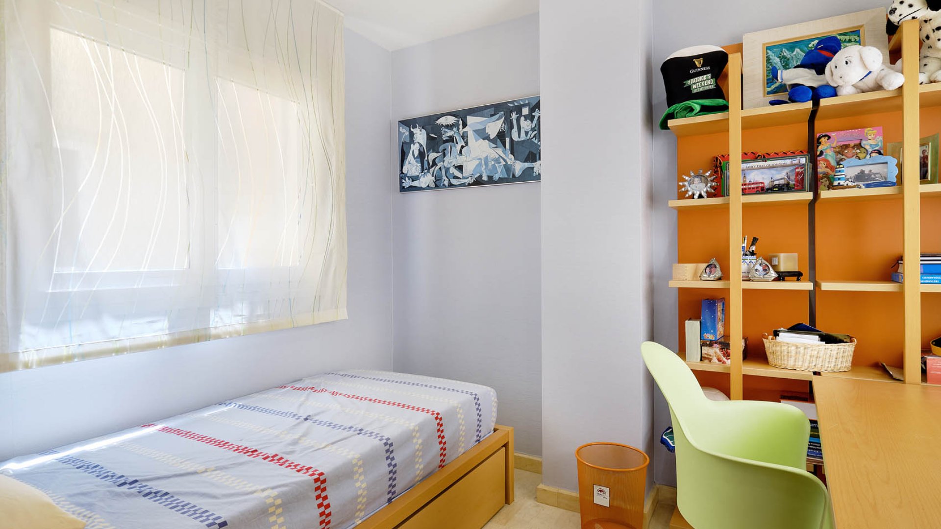 Reventa - Apartamentos -
Torrevieja - Center