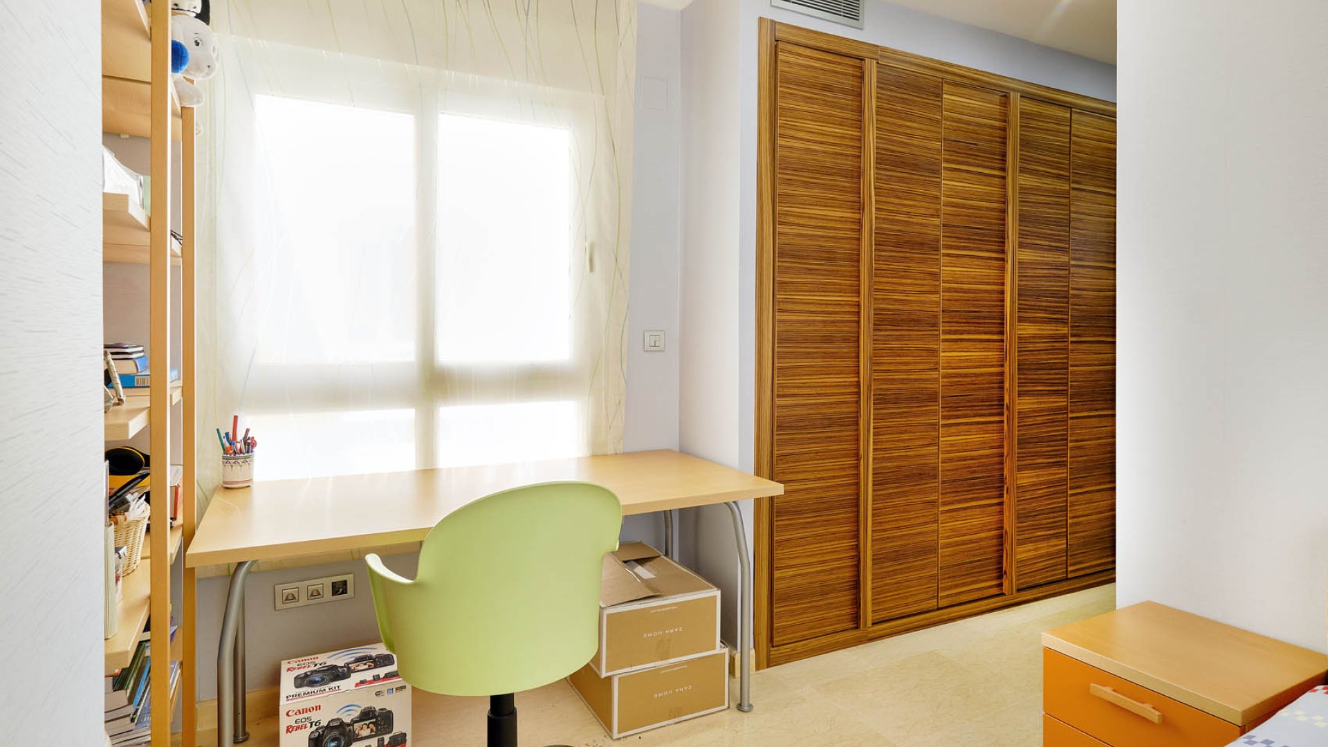 Reventa - Apartamentos -
Torrevieja - Center