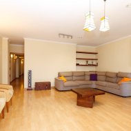 Reventa - Apartamentos -
Torrevieja - Center