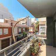 Reventa - Apartamentos -
Torrevieja - Center
