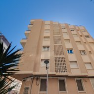 Reventa - Apartamentos -
Torrevieja - Center