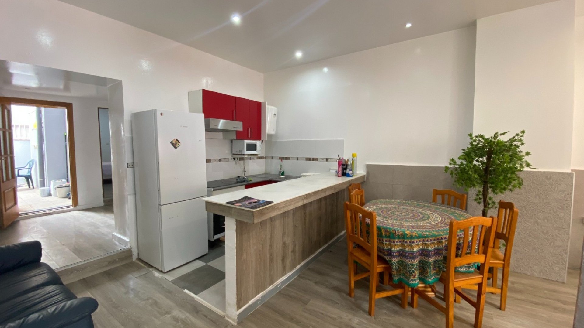 Reventa - Apartamentos -
Torrevieja - Center
