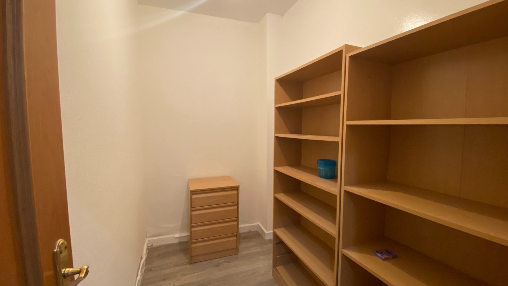 Reventa - Apartamentos -
Torrevieja - Center