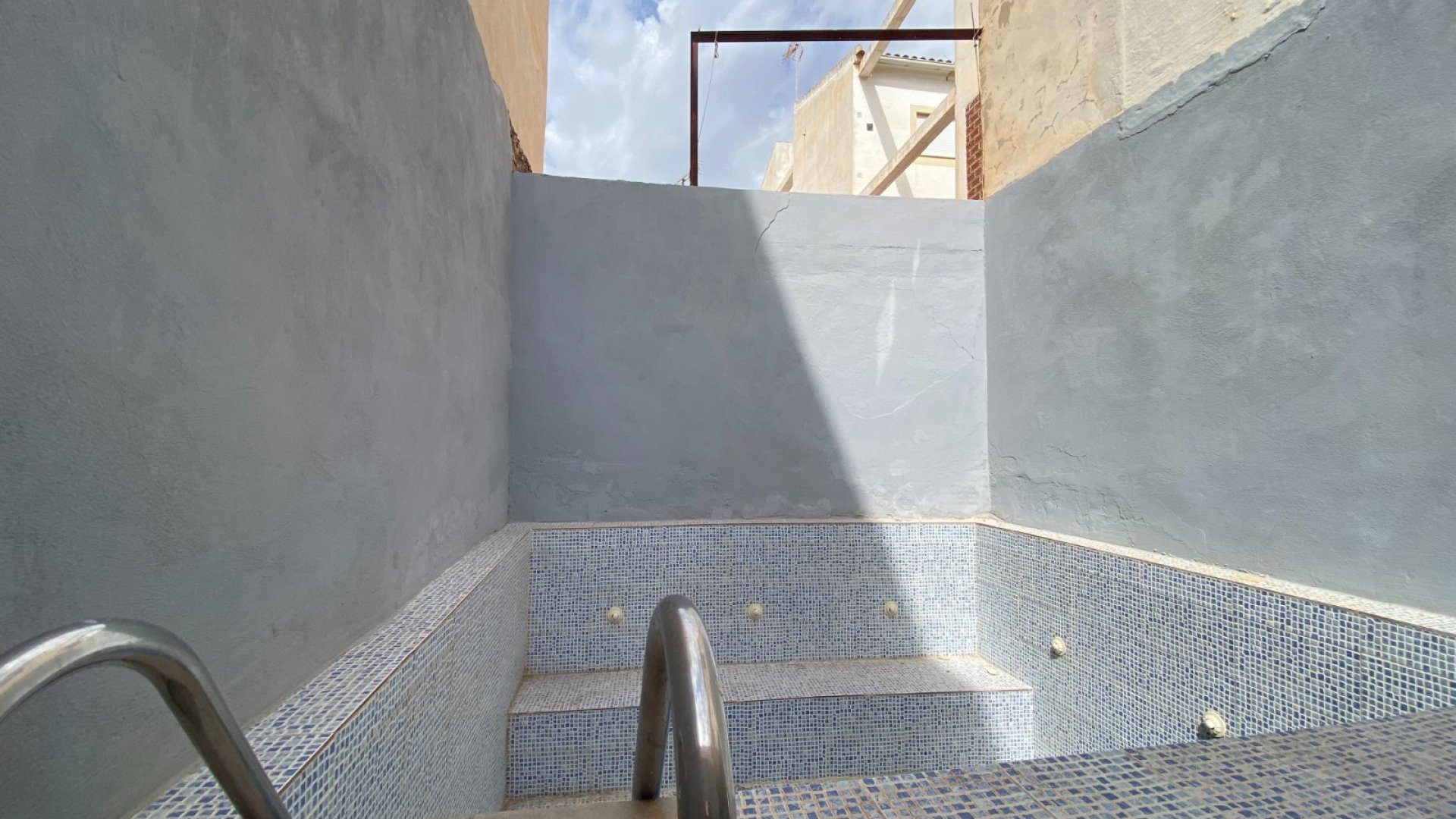Reventa - Apartamentos -
Torrevieja - Center