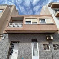 Reventa - Apartamentos -
Torrevieja - Center