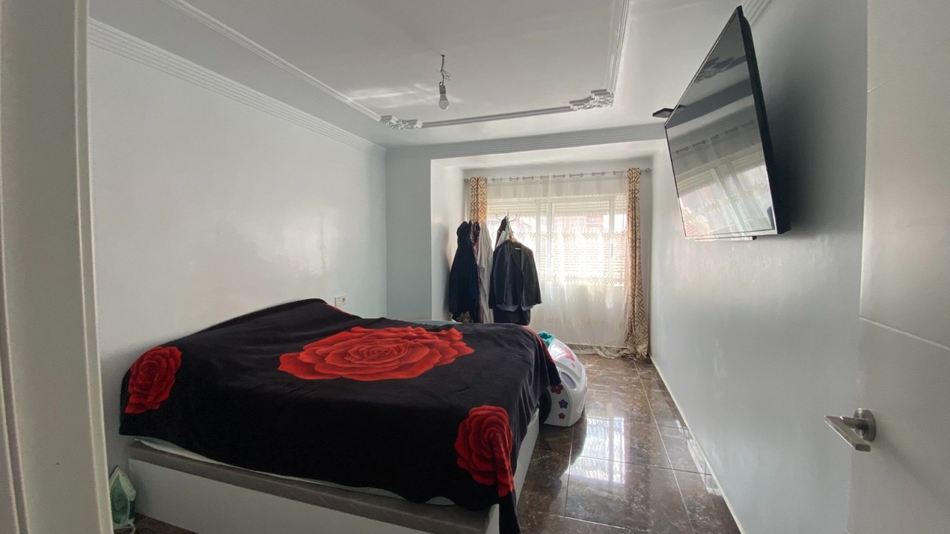Reventa - Apartamentos -
Torrevieja - Center