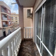 Reventa - Apartamentos -
Torrevieja - Center