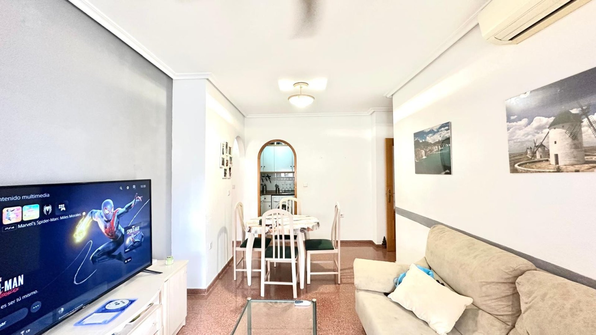 Reventa - Apartamentos -
Torrevieja - Center