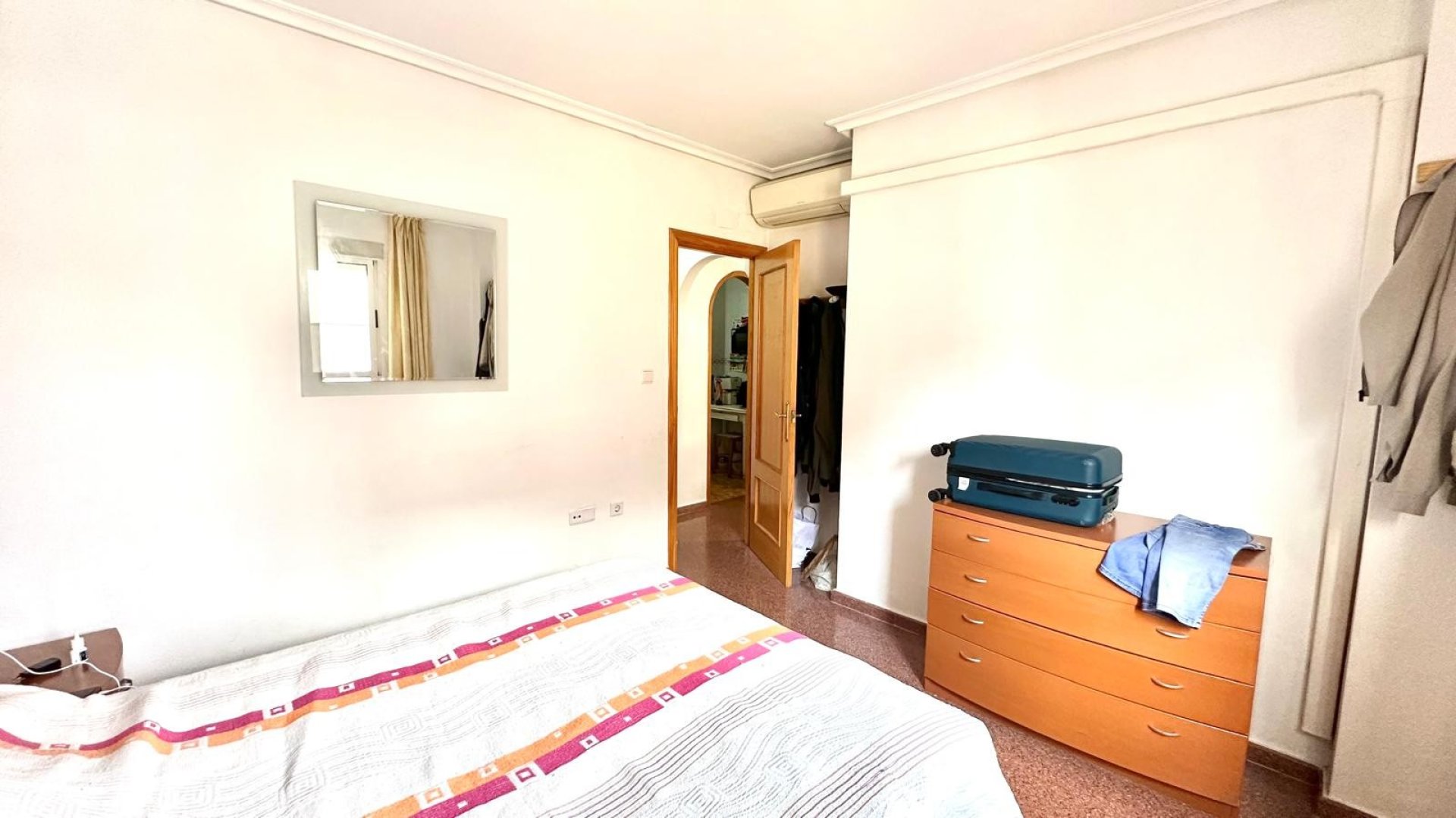 Reventa - Apartamentos -
Torrevieja - Center
