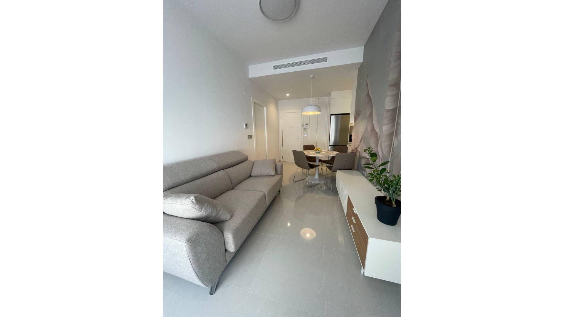 Reventa - Apartamentos -
Torrevieja - Centro