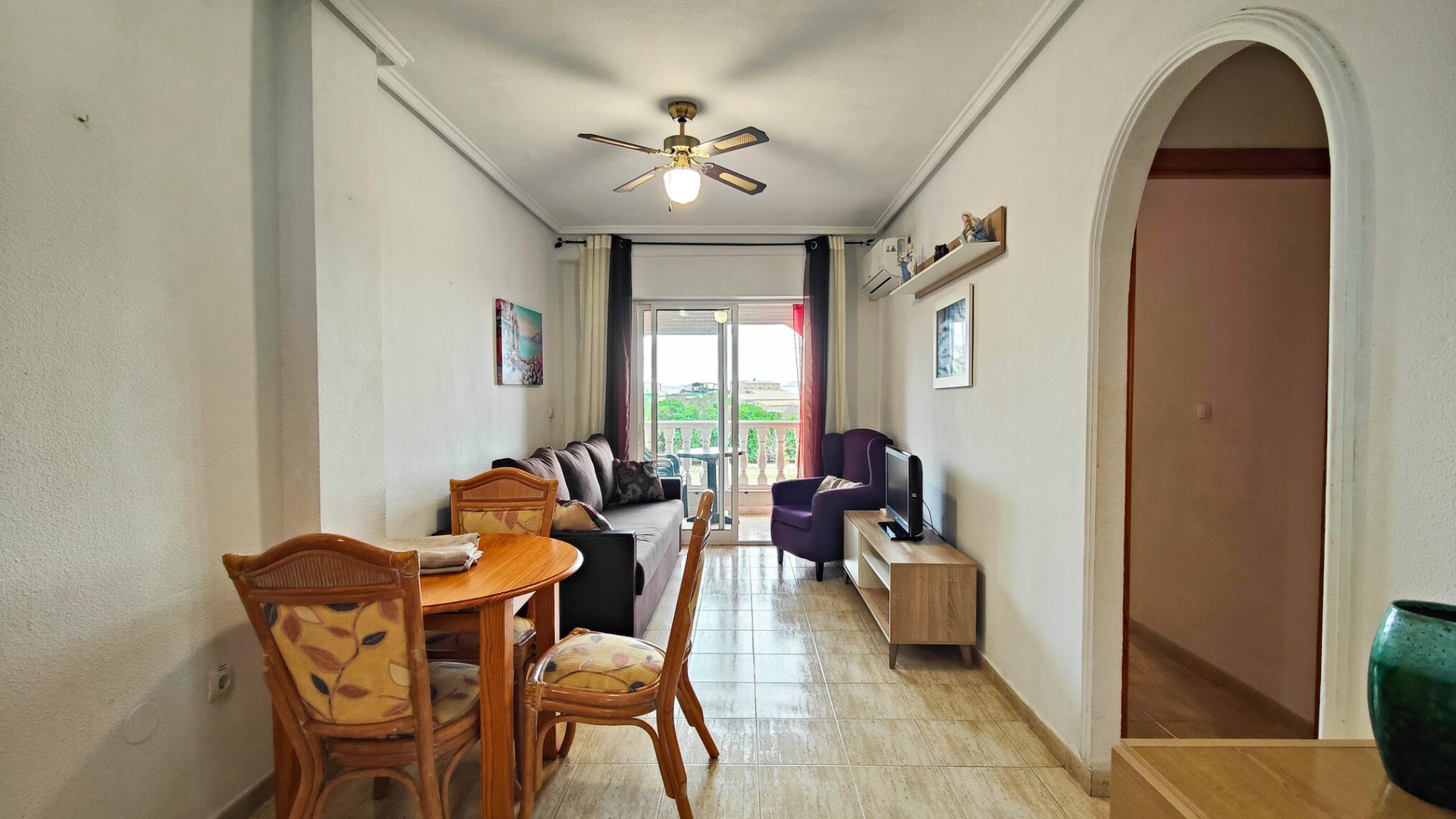 Reventa - Apartamentos -
Torrevieja - El Acequión - Los Náufragos