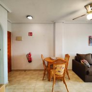 Reventa - Apartamentos -
Torrevieja - El Acequión - Los Náufragos