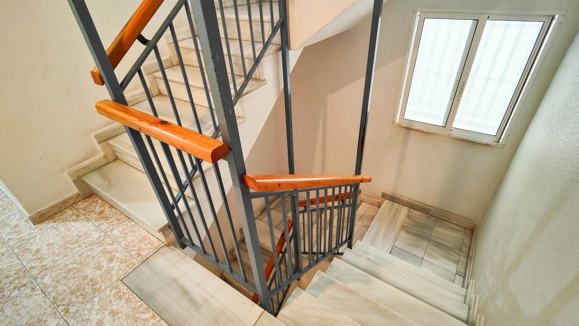 Reventa - Apartamentos -
Torrevieja - El Acequión - Los Náufragos