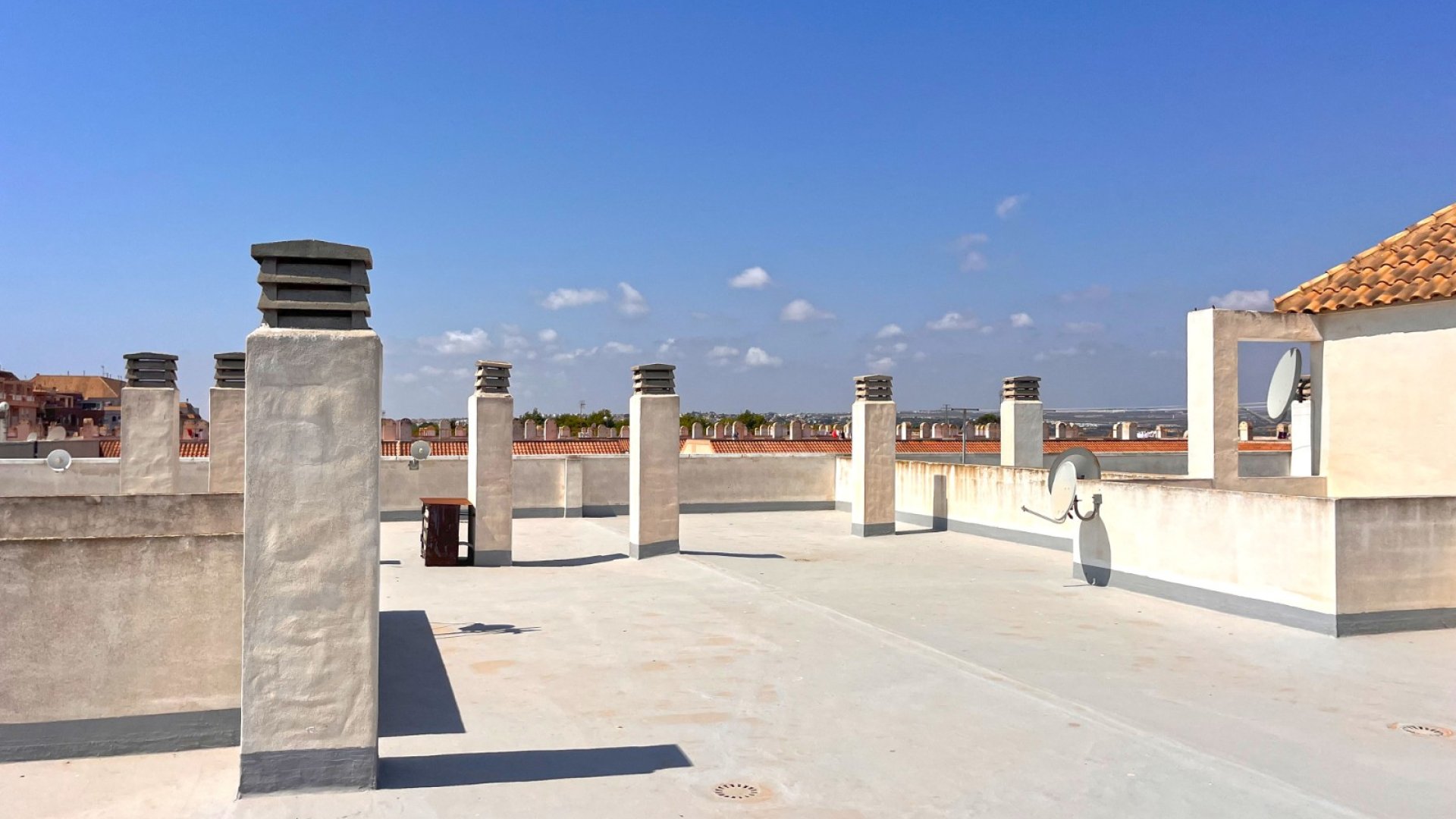 Reventa - Apartamentos -
Torrevieja - El Acequión - Los Náufragos