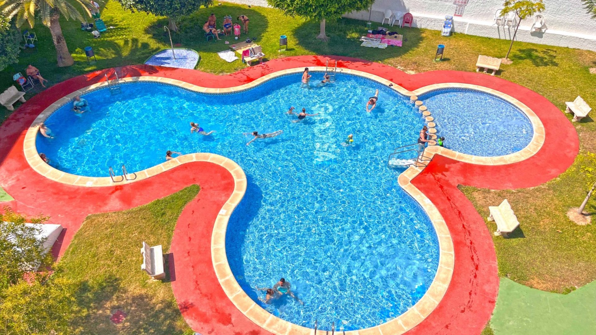 Reventa - Apartamentos -
Torrevieja - El Acequión - Los Náufragos
