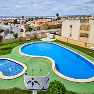 Reventa - Apartamentos -
Torrevieja - El Chaparral