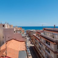 Reventa - Apartamentos -
Torrevieja - La Mata
