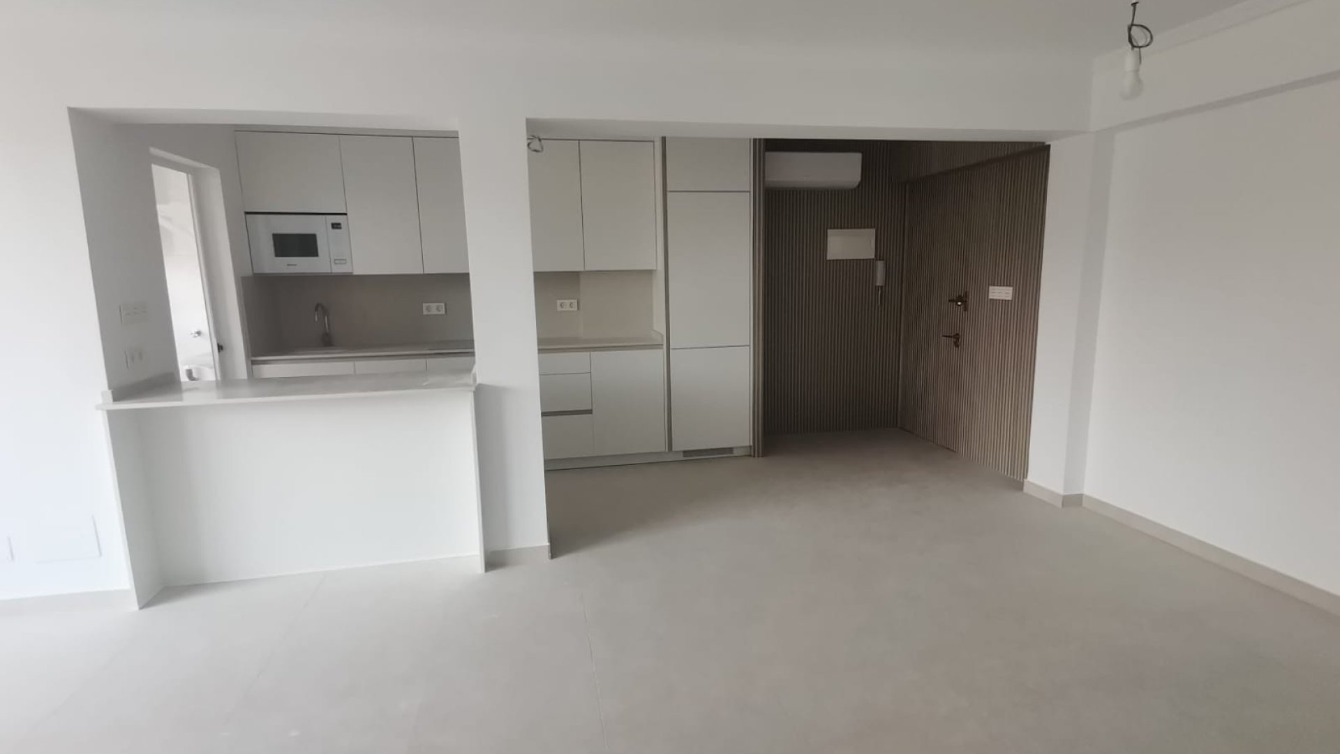 Reventa - Apartamentos -
Torrevieja - La Mata