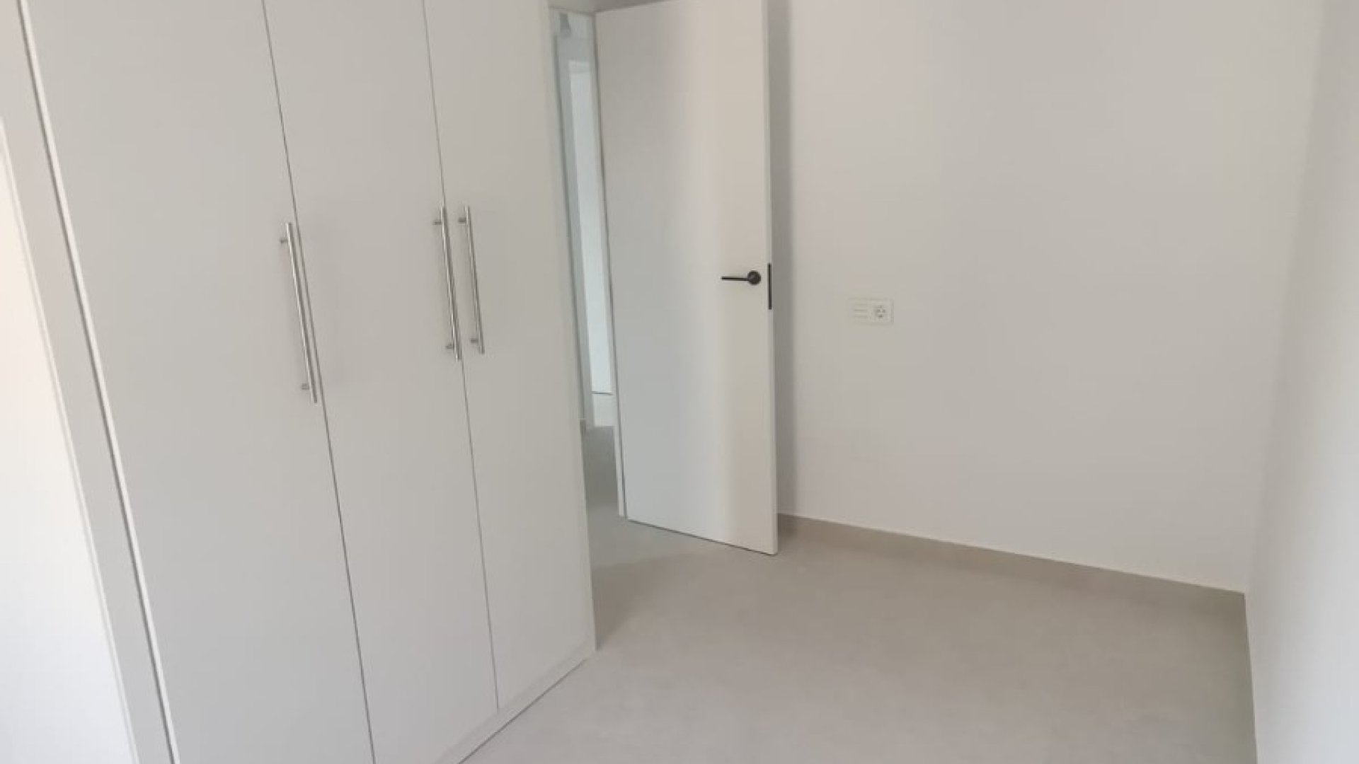 Reventa - Apartamentos -
Torrevieja - La Mata