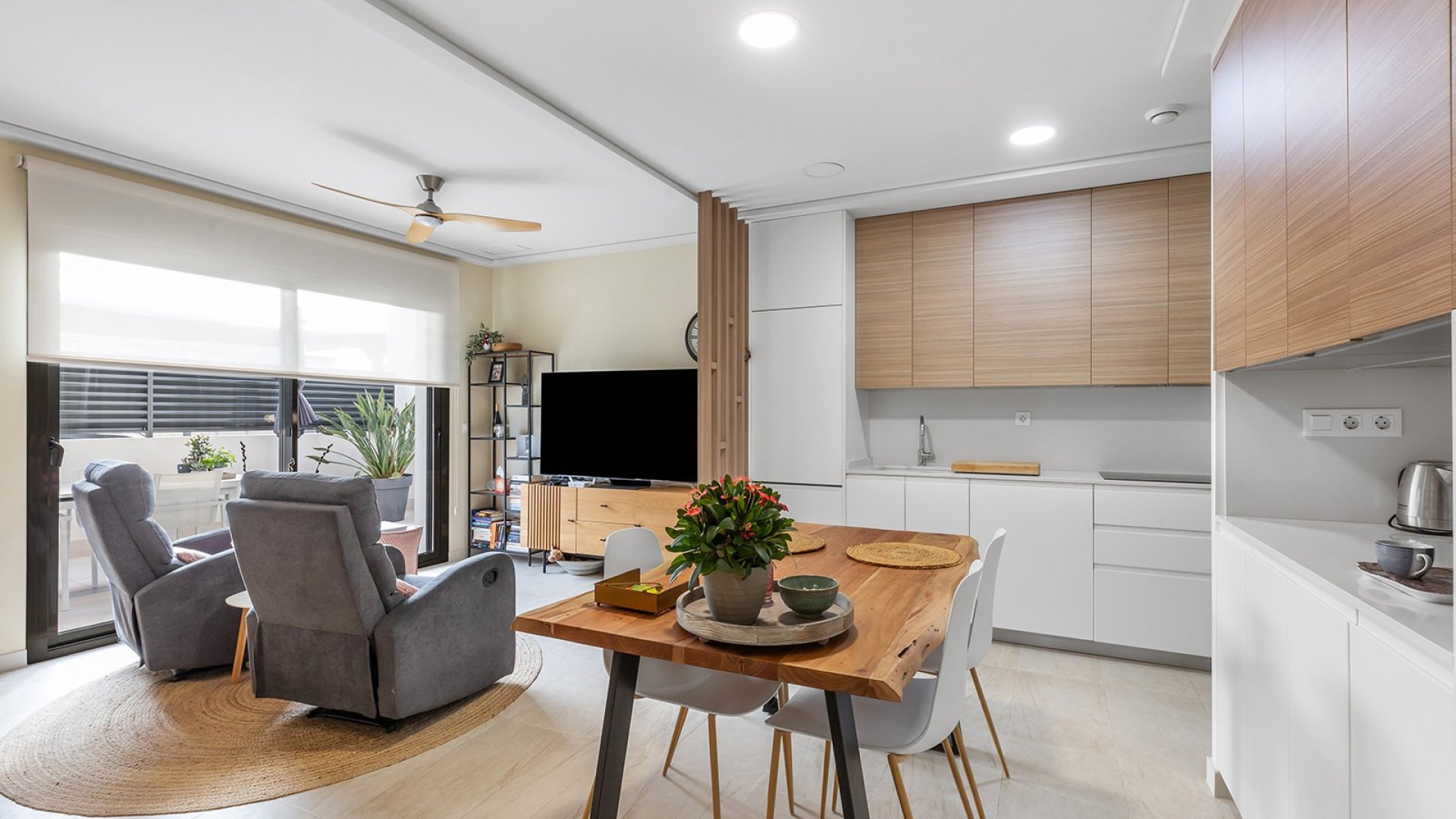 Reventa - Apartamentos -
Torrevieja - La Mata